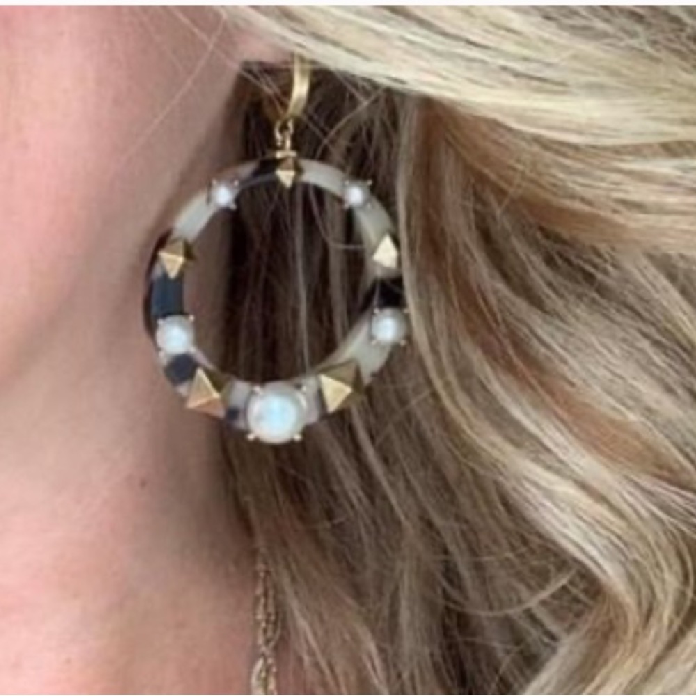 Stella & Dot Game Changer Statement Earrings